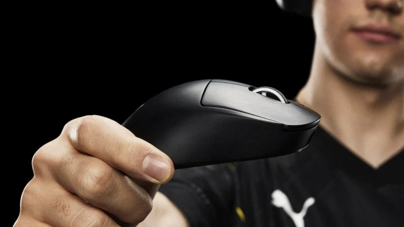 best-gaming-mouse-for-LOL-2025:-logitech-g-pro-x-superlight-2-wireless